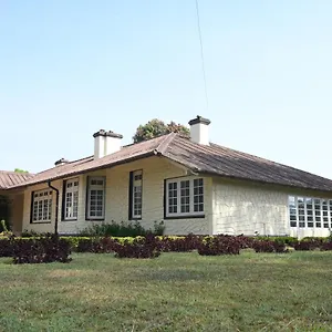 https://ama-stays-and-trails-tea-estate-bungalows-munnar.hotels-munnar.com