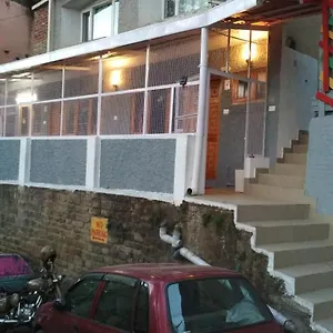 https://rohit-den.shimlahotels.net