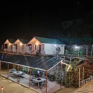 https://lodge-huts.shimlahotels.net